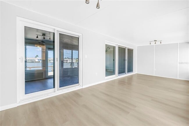 Building Photo - 433 Boca Ciega Point Blvd S