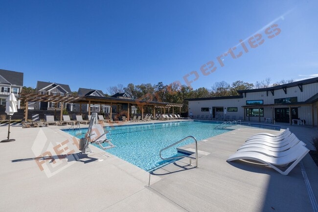 Building Photo - Rental Resort Living! Gorgeous End Unit 3 Story 4 bedroom, 3.5 bathroom Bradley Townhome With Man...