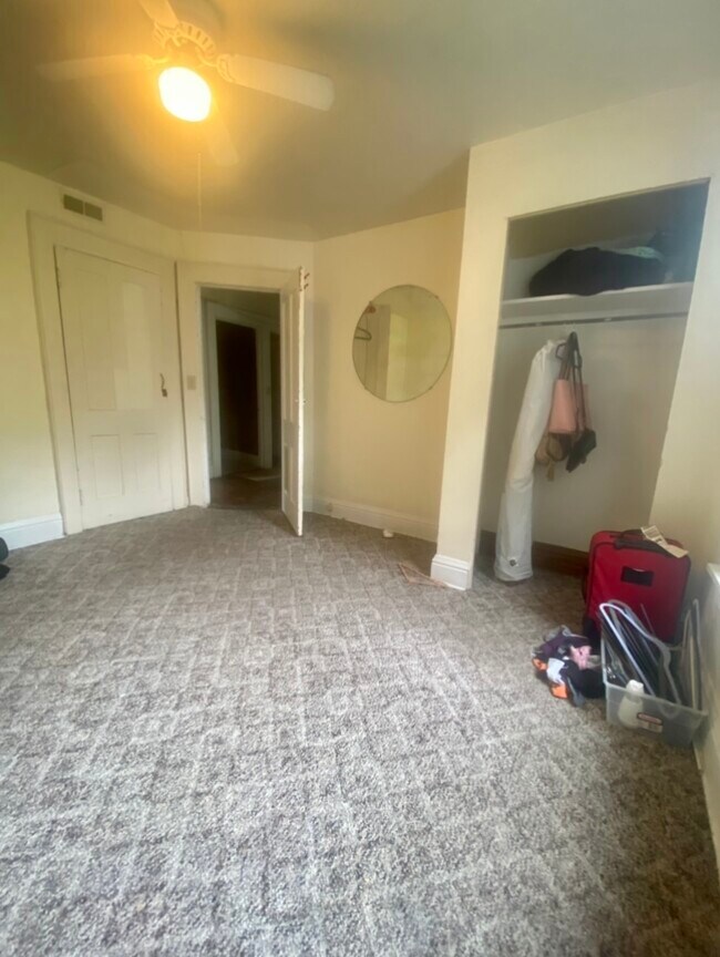 Building Photo - 113 Maryland St