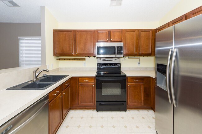 Building Photo - 3 Bedroom 2 Bath Home in Scotts Mill - Summerville