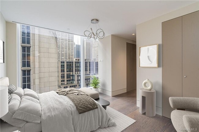 Building Photo - 20 W 53rd St