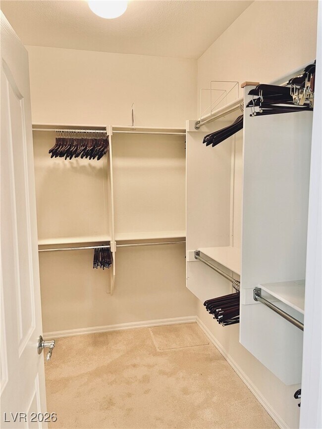 Building Photo - 2192 Canyonville Dr