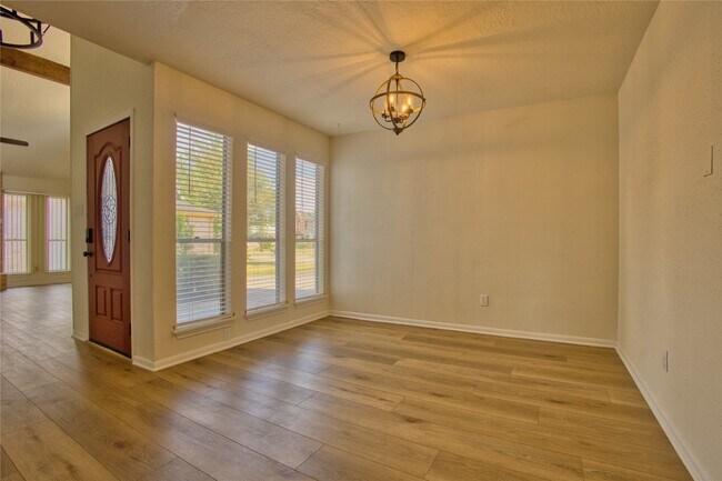 Building Photo - 1522 Park Meadow Dr
