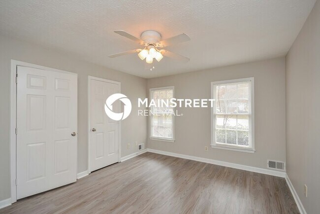 Building Photo - 3 Bedroom Pet-Friendly Home in Conyers, GA...
