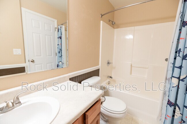 Building Photo - 1113 Banjo Ct