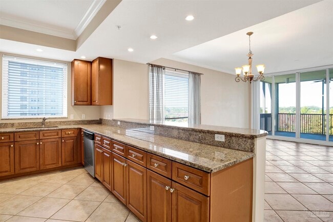 Building Photo - 612 Lost Key Dr