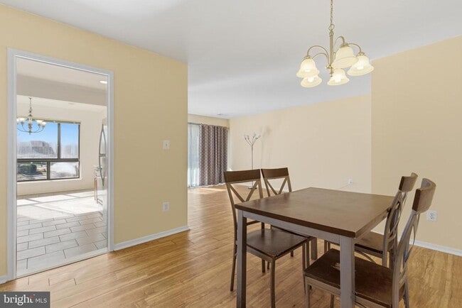 Building Photo - 561 Florida Ave