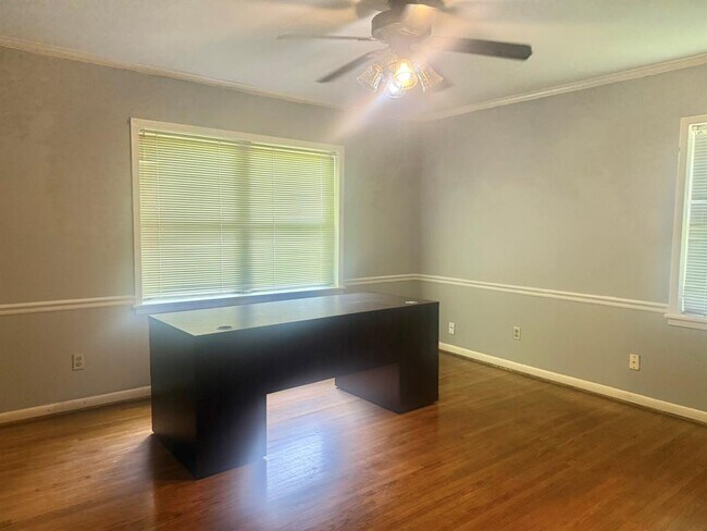 Building Photo - 1509 Ronson Rd