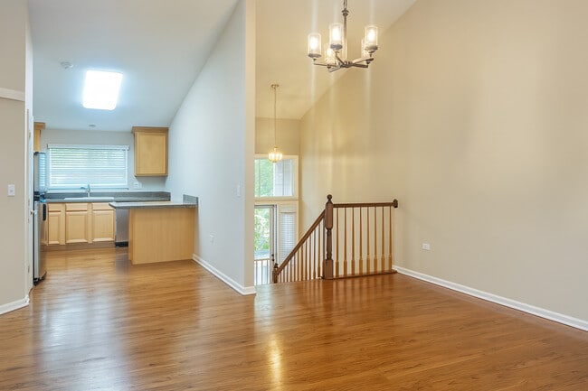 Building Photo - 3159 Saganashkee Ln