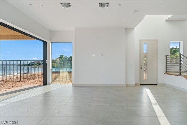 Building Photo - 66 Lakefront Dr