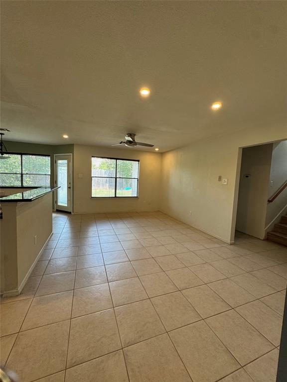 Building Photo - 8312 Dulac Dr