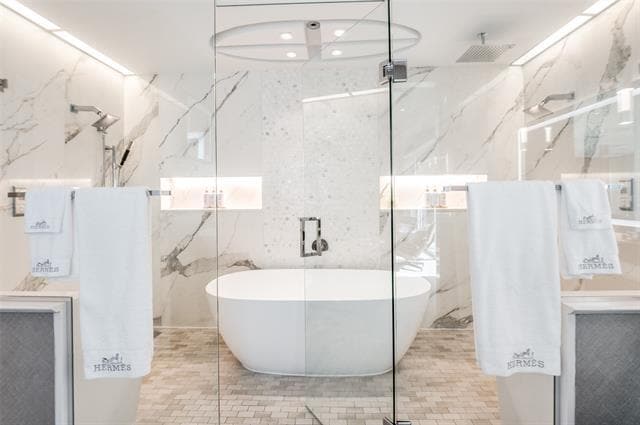 Building Photo - 4005 Gaston Ave