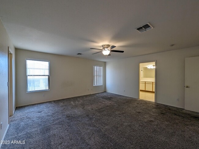 Building Photo - 3215 W St Anne Ave