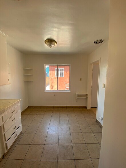 Building Photo - 6138 Malabar St