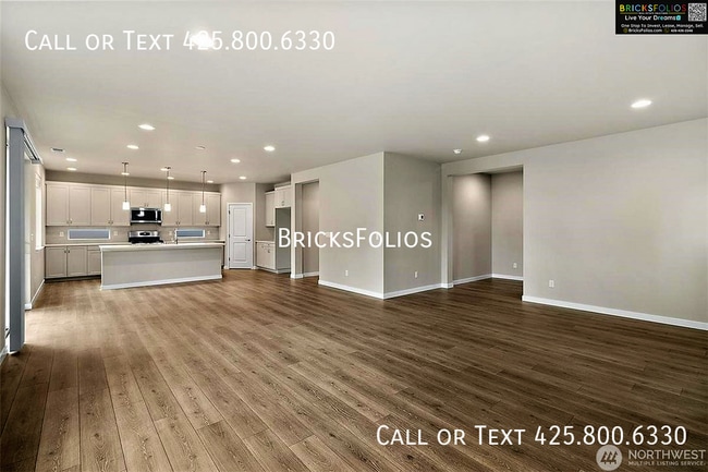 Building Photo - 16217 8th Ave E