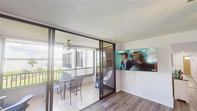 Building Photo - 8735 Midnight Pass Rd