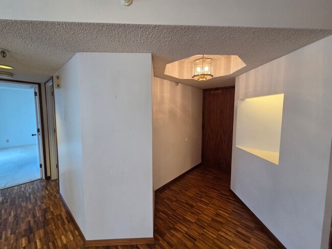 Building Photo - 1525 Wilder Ave