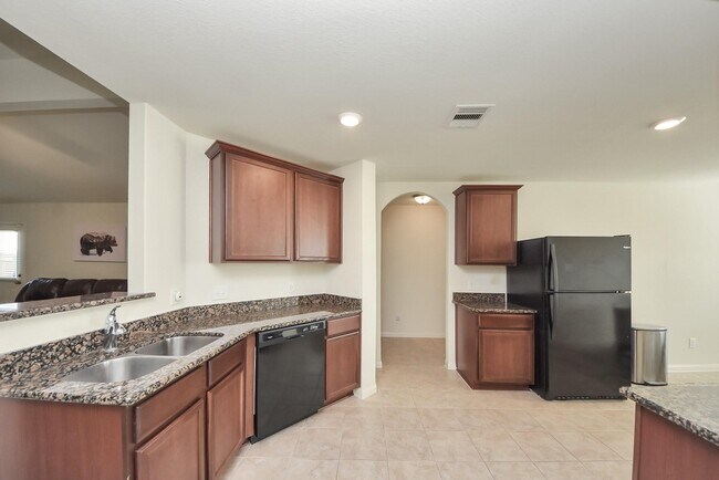 Building Photo - 10803 Dover White Dr