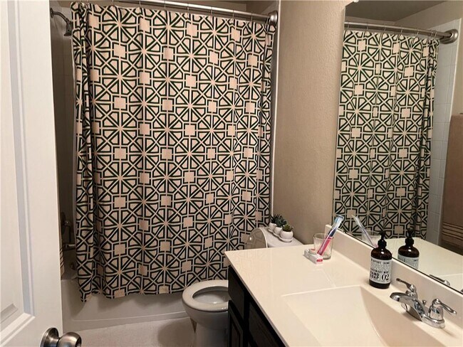 Building Photo - 1529 Hamiltons Wy