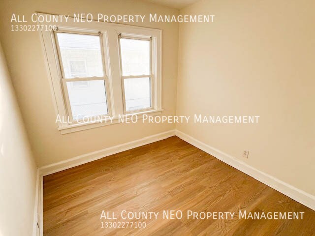 Building Photo - 4306 Buechner Ave