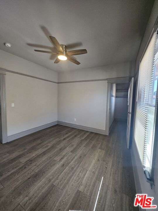 Building Photo - 643 57th St