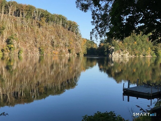 Building Photo - 75 Lake Lillinonah Rd N