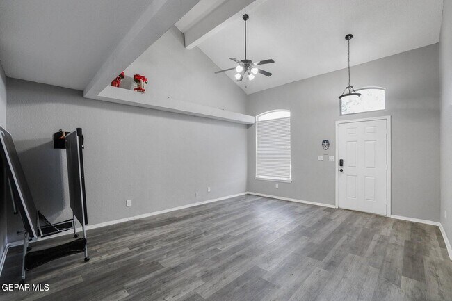 Building Photo - 3329 Tierra Yvette Ln