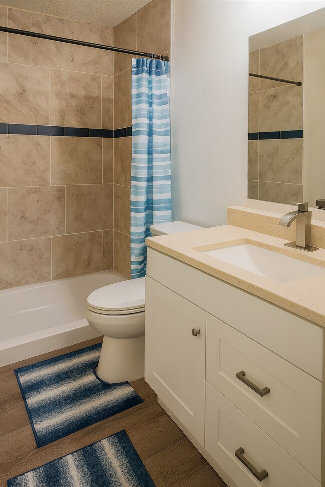 Building Photo - Harligen #5