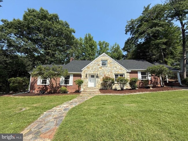 Building Photo - 18820 Kerill Rd