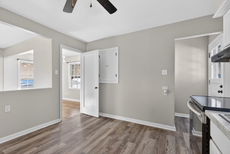 Building Photo - 10765 St Xavier Ln