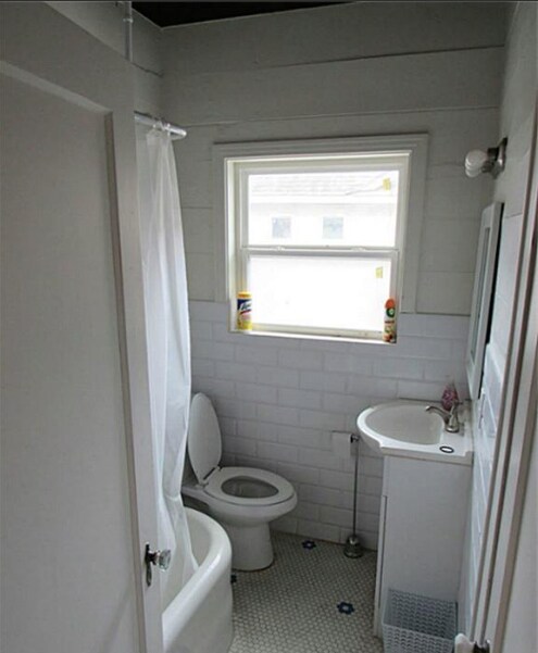 Building Photo - 5113 Lindsay St