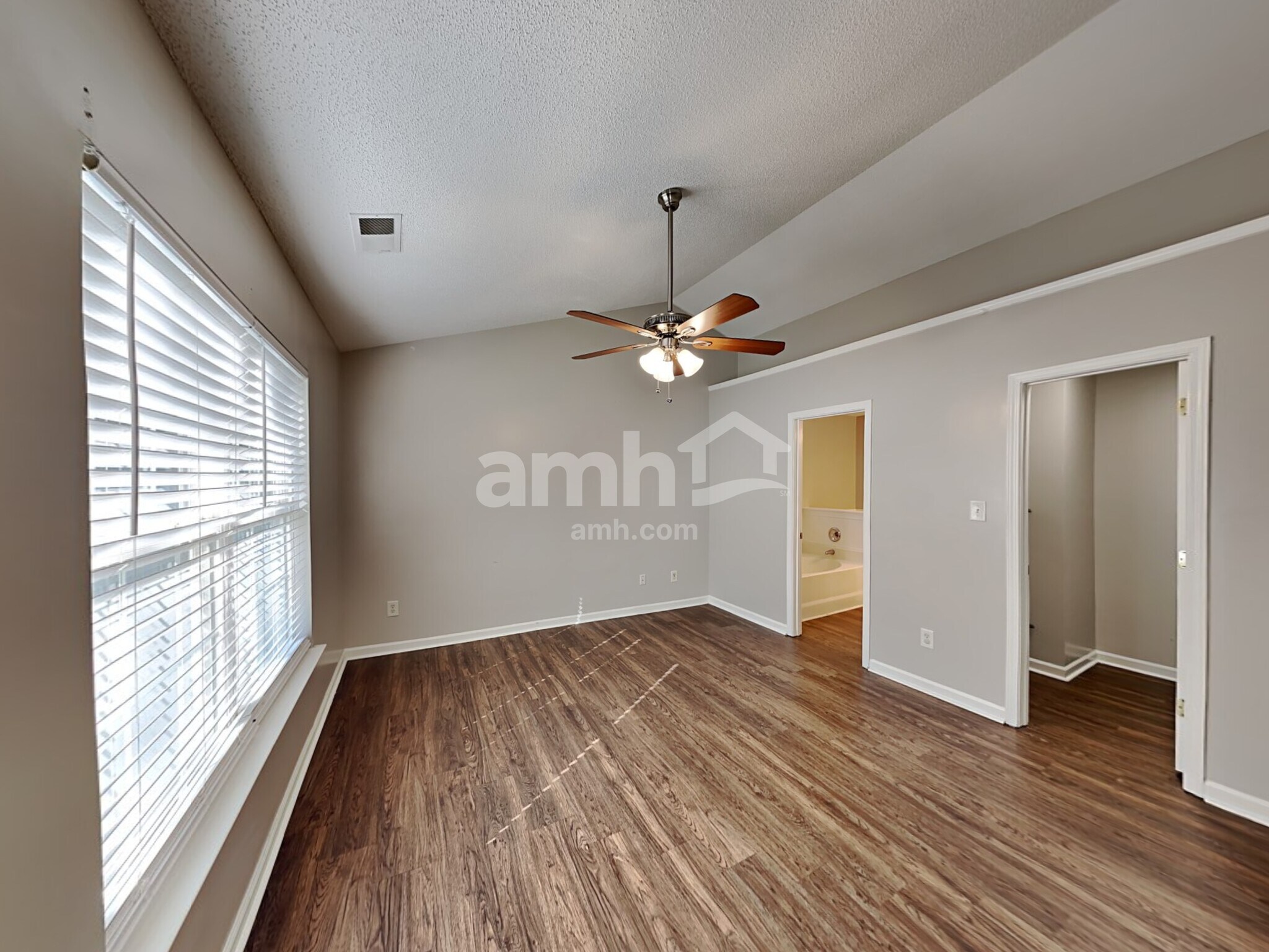 Building Photo - 15006 Jerpoint Abby Dr