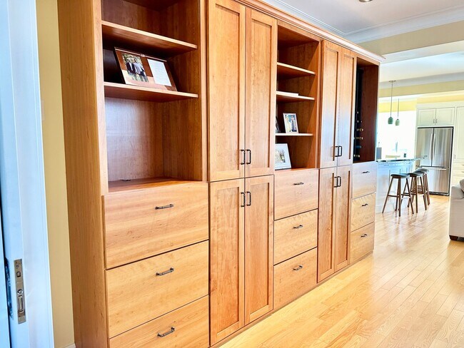 Building Photo - Penthouse Condo in Downtown Portland Peninsula