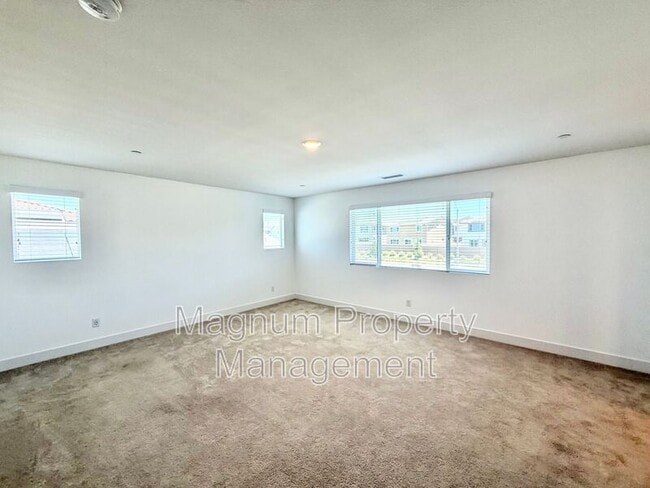 Building Photo - 34390 Coconut Cir