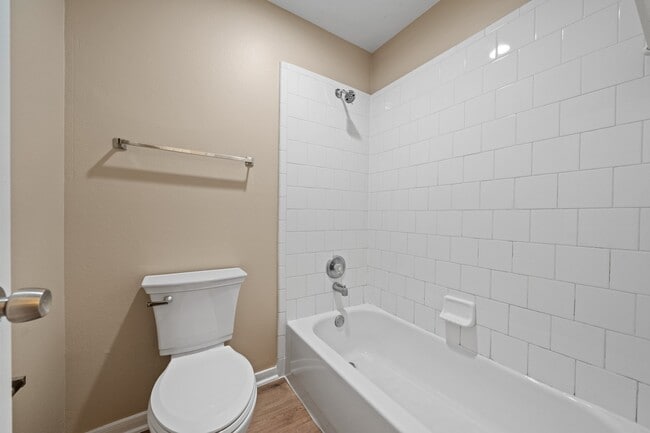 Building Photo - 10211 E Summit Canyon Dr