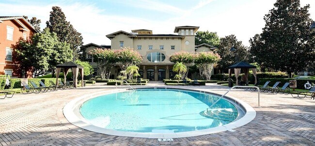 Building Photo - 122 Vista Verdi Cir