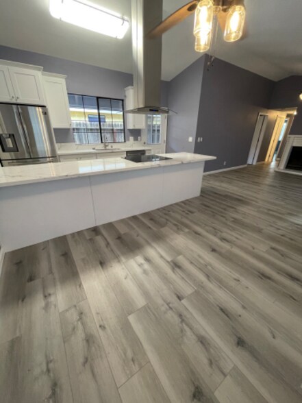 Building Photo - 1323 Hidalgo Cir