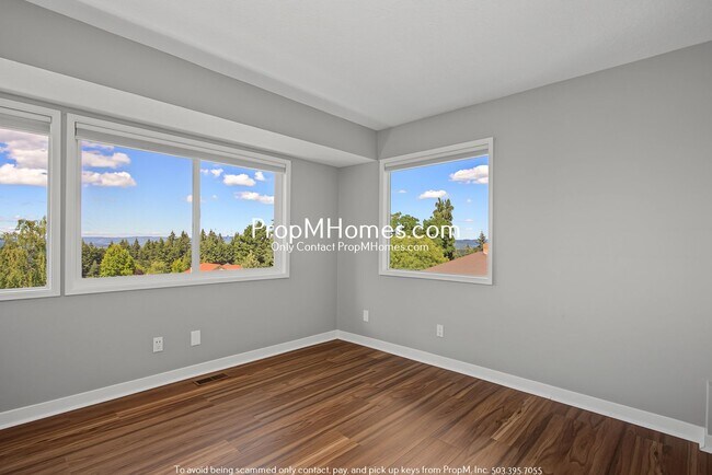 Building Photo - 8271 SW 184th Ave