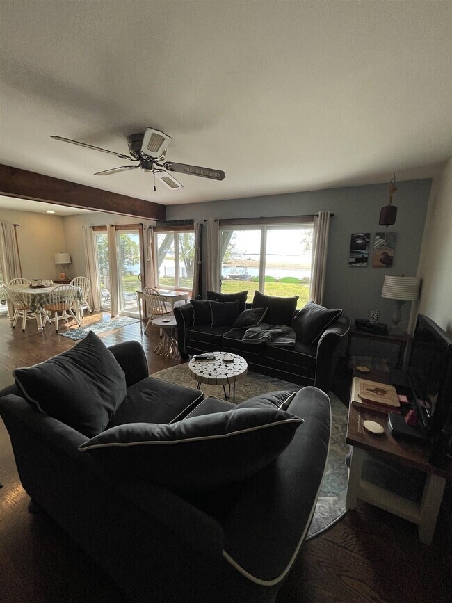 Building Photo - 81 Bayou Rd