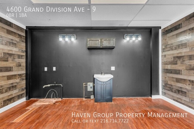 Building Photo - 4600 Grand Division Ave
