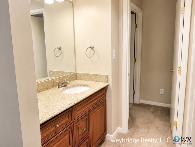 Building Photo - 9821 Timbers Dr