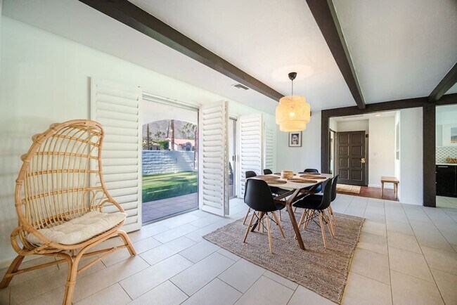 Building Photo - Luxury Mid-Century Retreat in the Heart of...