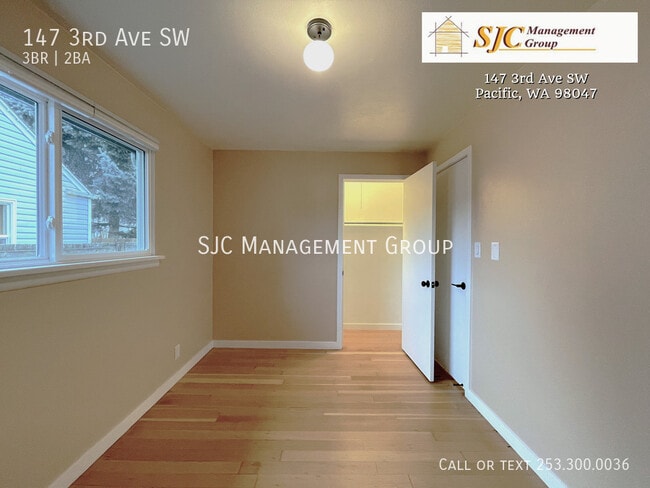 Building Photo - 147 3rd Ave SW