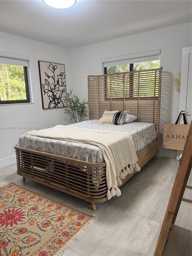 Building Photo - 470 Petersburg Tr