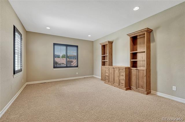 Building Photo - 9797 Sunset Hill Cir