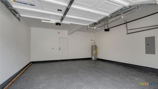 Building Photo - 105 Chesterfield Dr