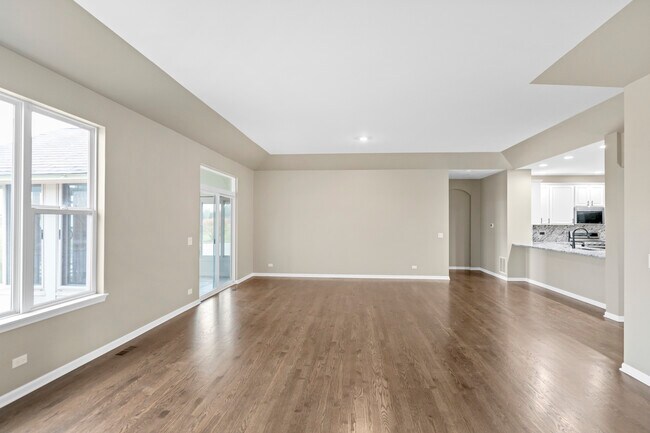 Building Photo - 2660 Harnish Dr