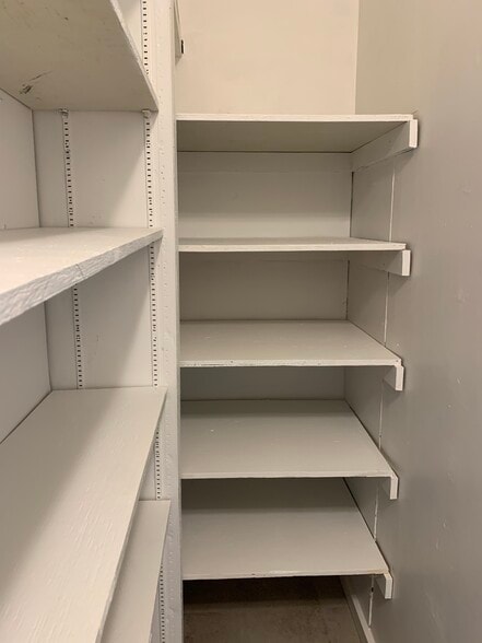 Pantry - 183 Elliot St