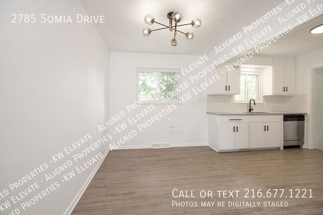 Building Photo - 2785 Somia Dr