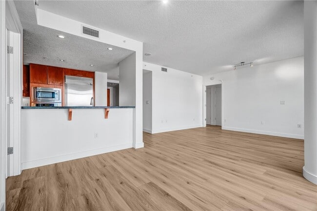 Building Photo - 3131 Michelson Dr